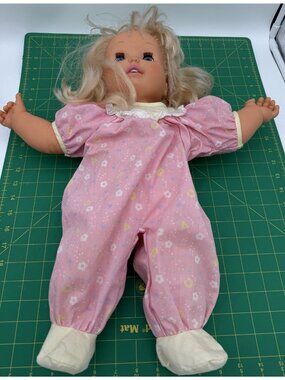 1992 Vintage Baby Loves to Talk Interactive Baby Doll Blonde Girl Not Working!